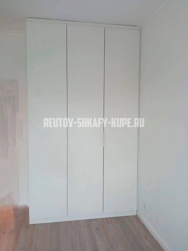 Распашные шкафы Реутов