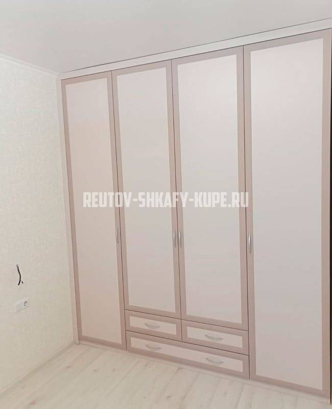 Шкафы в спальню Реутов