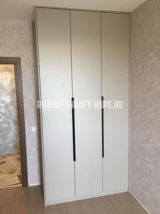 Шкафы в спальню Реутов